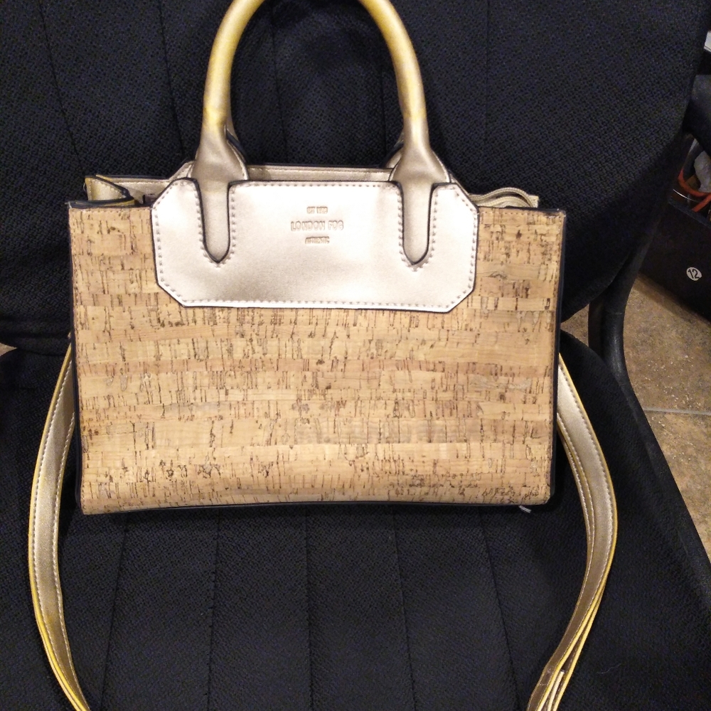 London fog faux cork purse medium